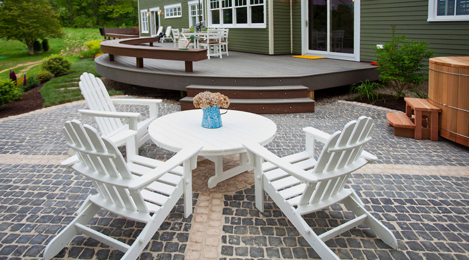 curved deck, sundeck, outdoor lighting, deck, patio, porch, covered deck, langley