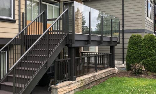 PVC deck with topless glass railing