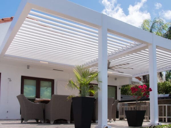 louvered-deck-cover